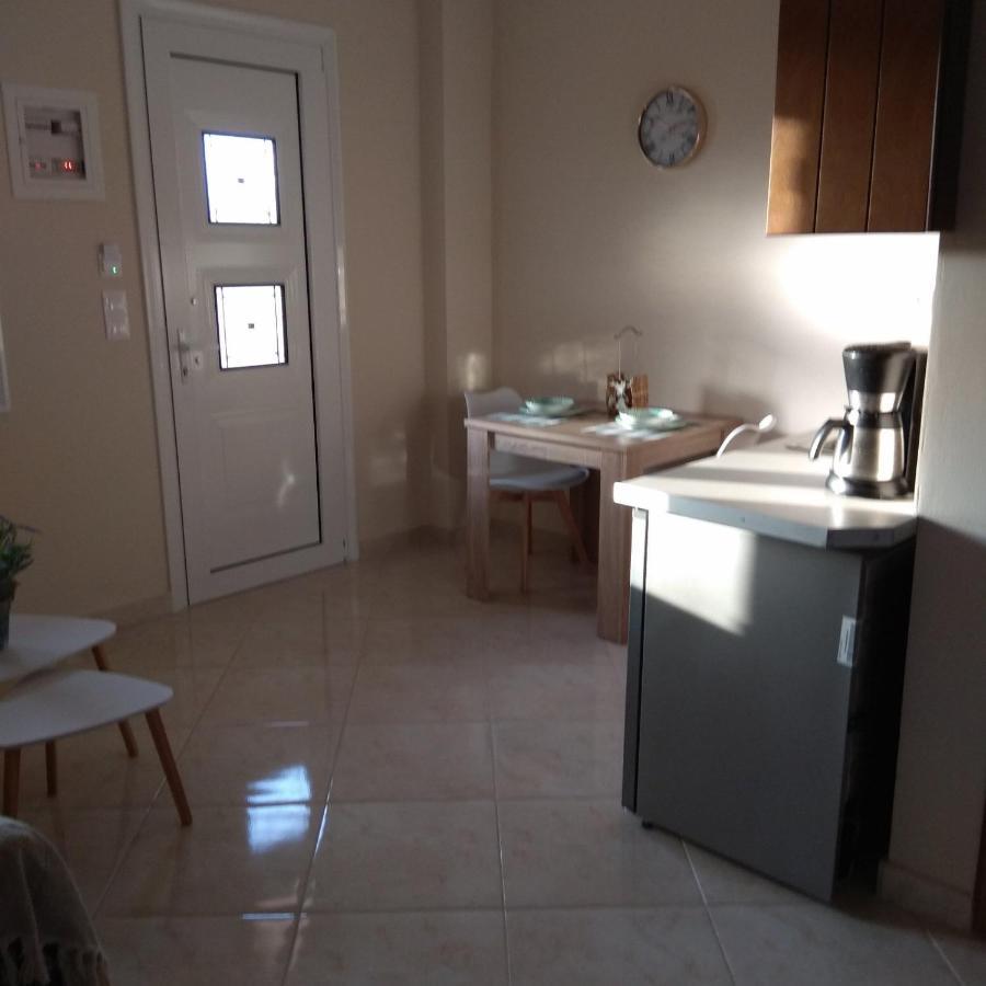 Elena Roza Apartment Meszongí Kültér fotó